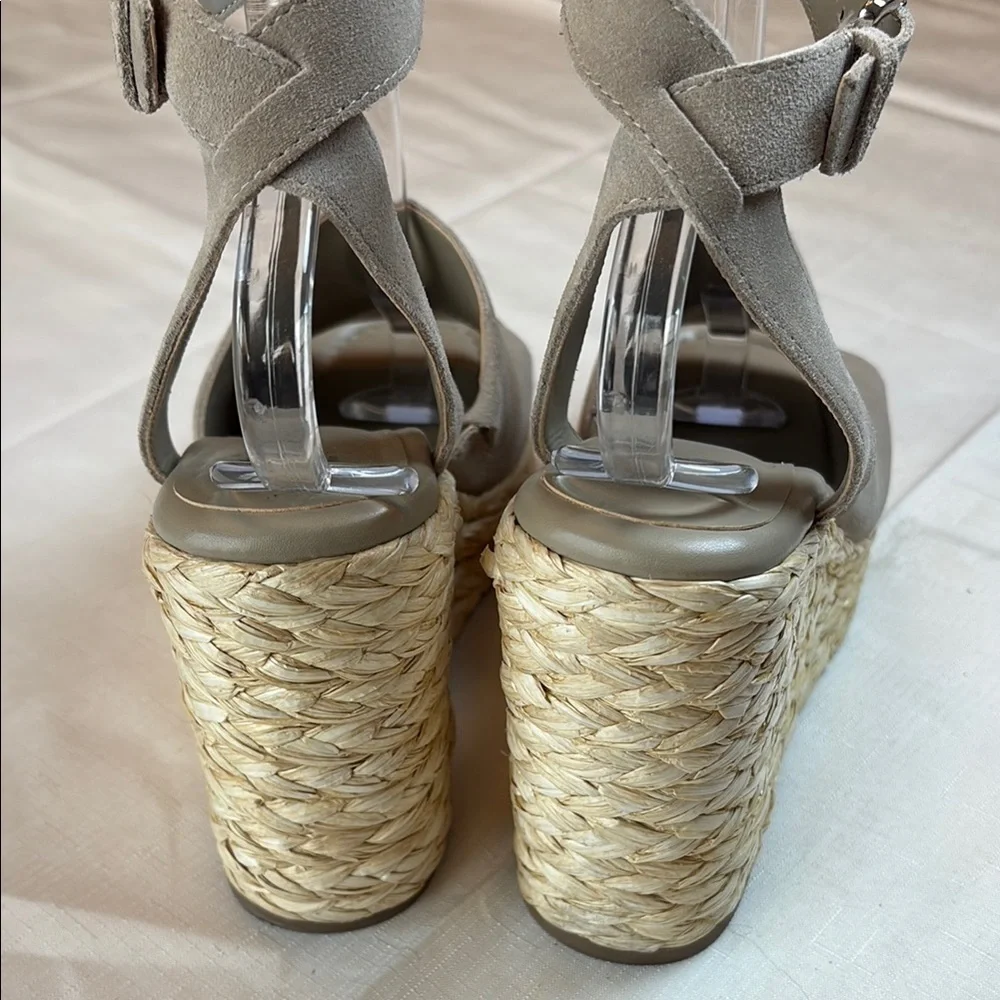 🧊 Marc Fisher taupe and Cream suede Espadrille Wedges with Ankle Strap